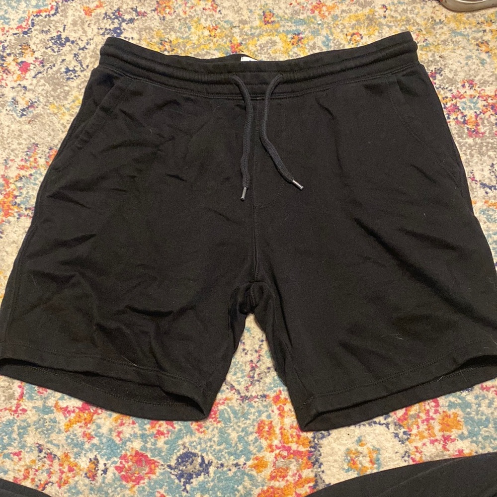 Men’s old navy shorts size medium